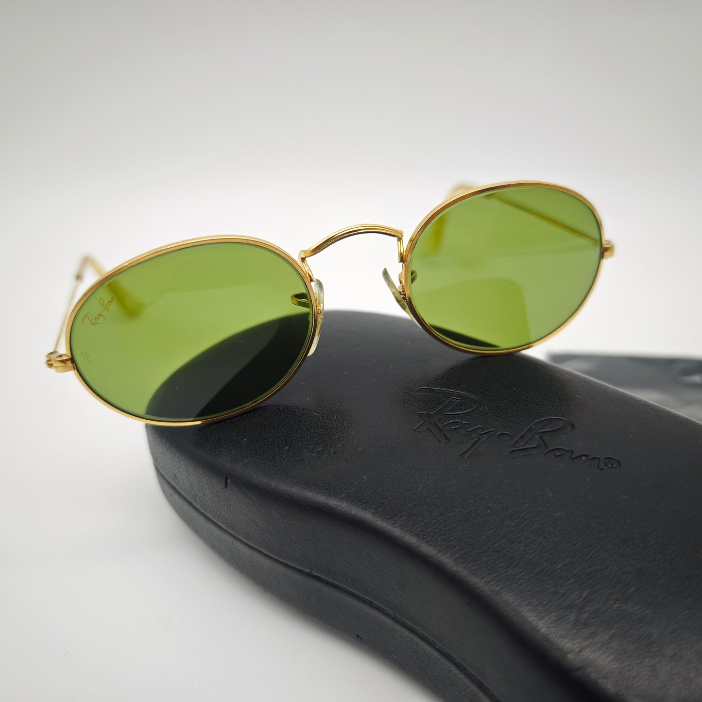 Ray-Ban BL Oval Sonnenbrille Gold USA Vintage 1980er Bausch Lomb G15 Style kult