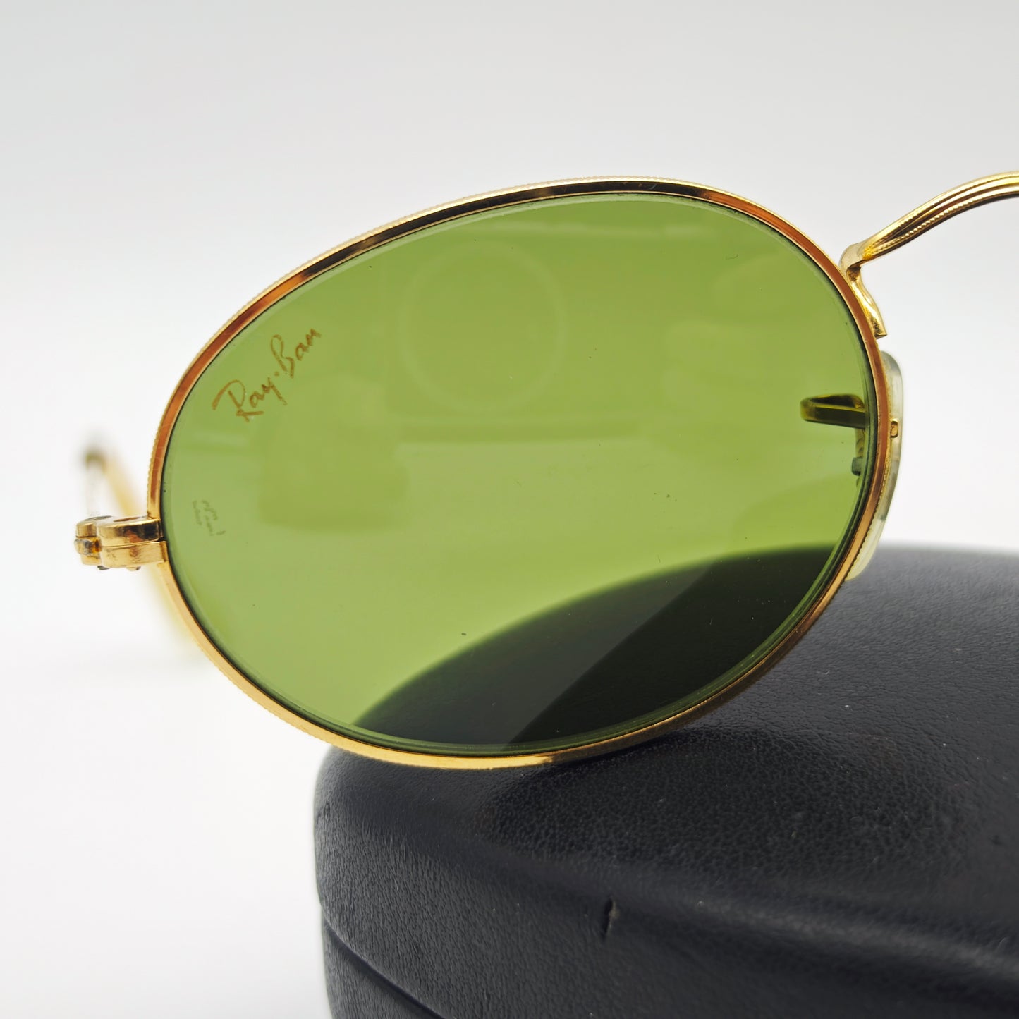 Ray-Ban BL Oval Sonnenbrille Gold USA Vintage 1980er Bausch Lomb G15 Style kult