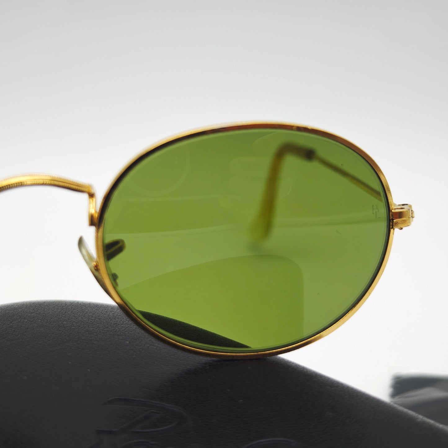 Ray-Ban BL Oval Sonnenbrille Gold USA Vintage 1980er Bausch Lomb G15 Style kult