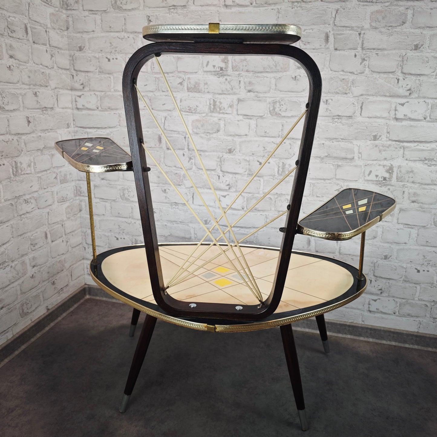 Midcentury Blumenhocker 50er Jahre Pflanzentisch Etagere mit Linienmuster Space Age Retro