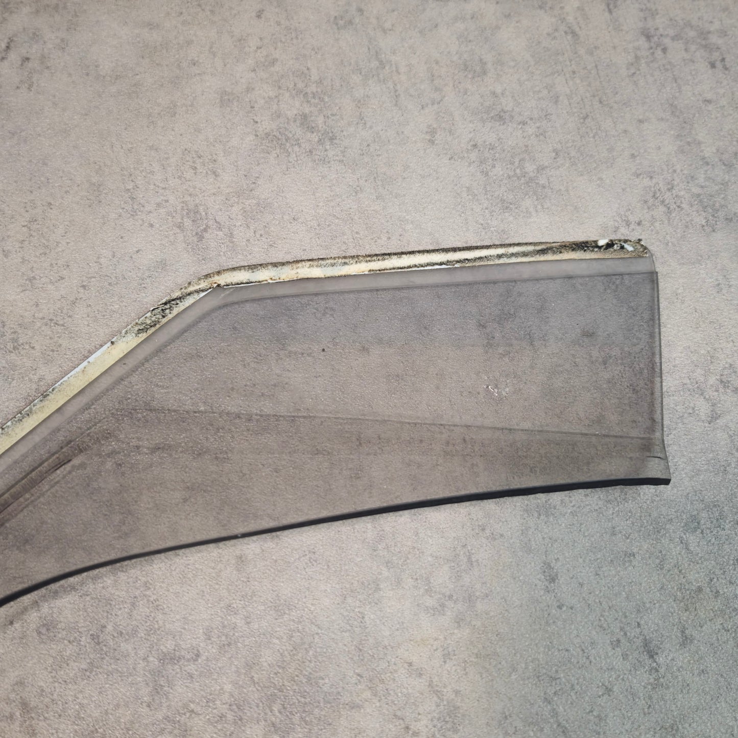 Opel Kadett B Windabweiser Set vorn Plexiglas 1960er Autozubehör Oldtimer Zubehör transparent