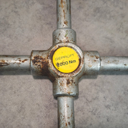 Hazet 720 Radkreuz LKW Werkzeug Chrom Vanadium Vintage Werkzeug Kreuzschlüssel groß schwer Werkstatt Garage Oldtimer