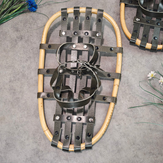 Schneeschuhe Rattan Holzrahmen olivgrün Outdoor Winter Gear Vintage Schneeschuh Deko Trekking Retro Ausrüstung