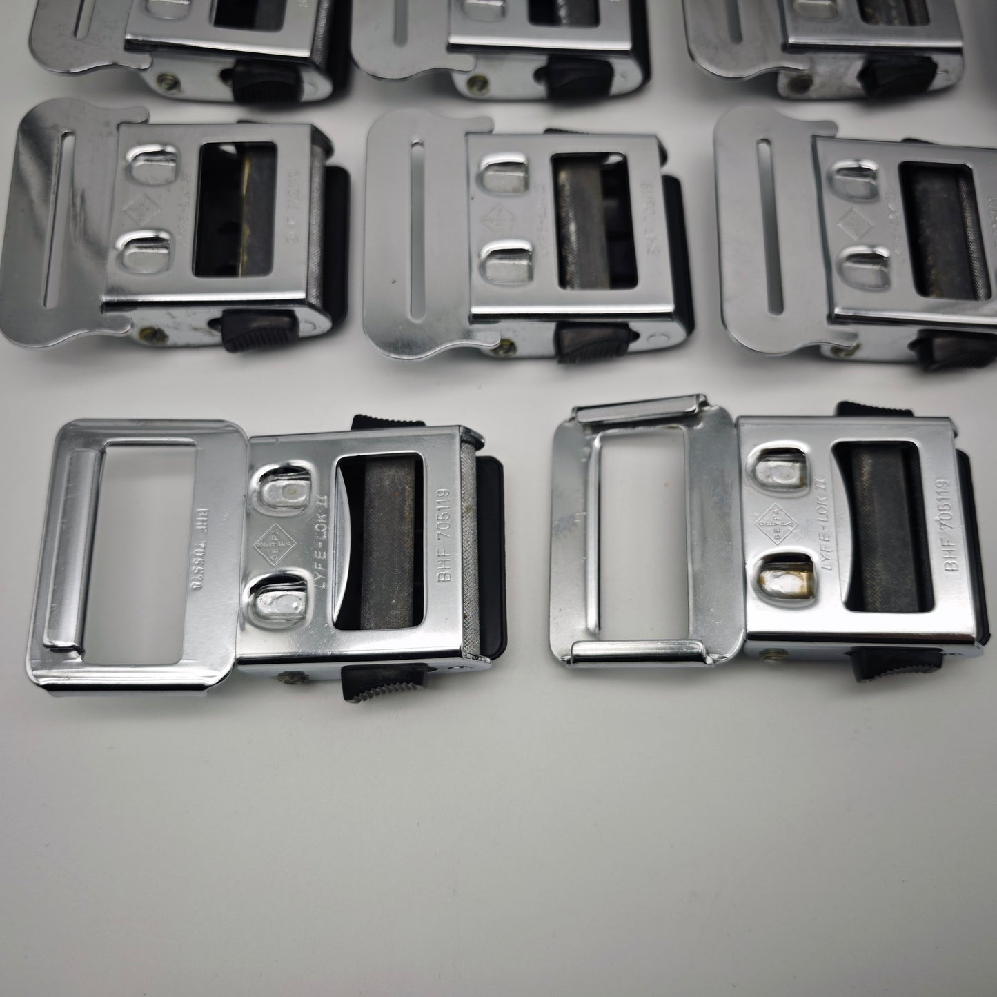 10x Geypa Lyfe Lok II Sicherheitsgurt Verschluss 1960er 1970er Metall Schwarz Oldtimer BHF 705119 Konvolut