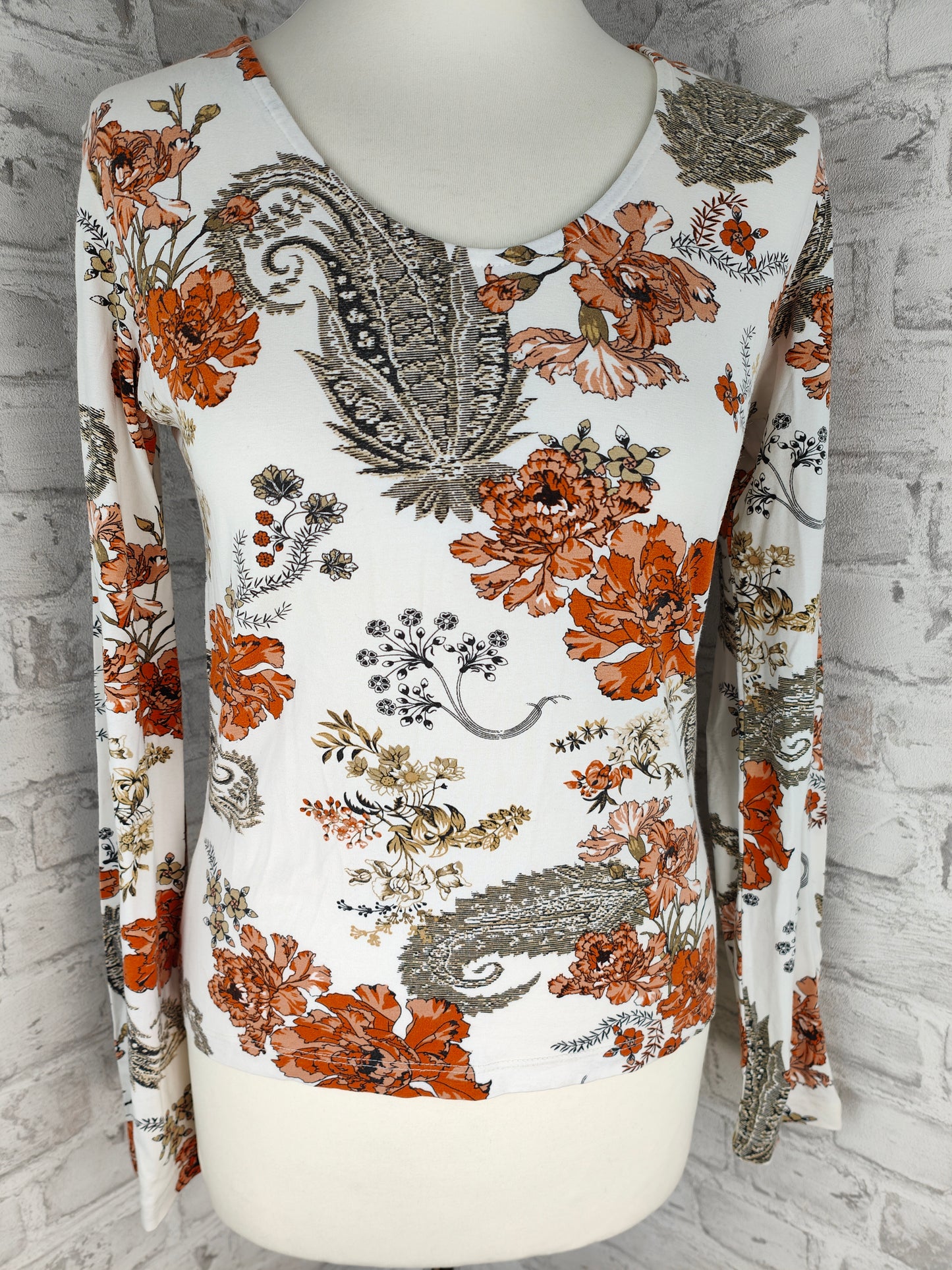 Ensemble de 2 pièces style ensemble jupe midi ligne A avec ceinture bleu foncé et haut à manches longues blanc orange motif floral cachemire tenue jupe haut combinaison de vêtements