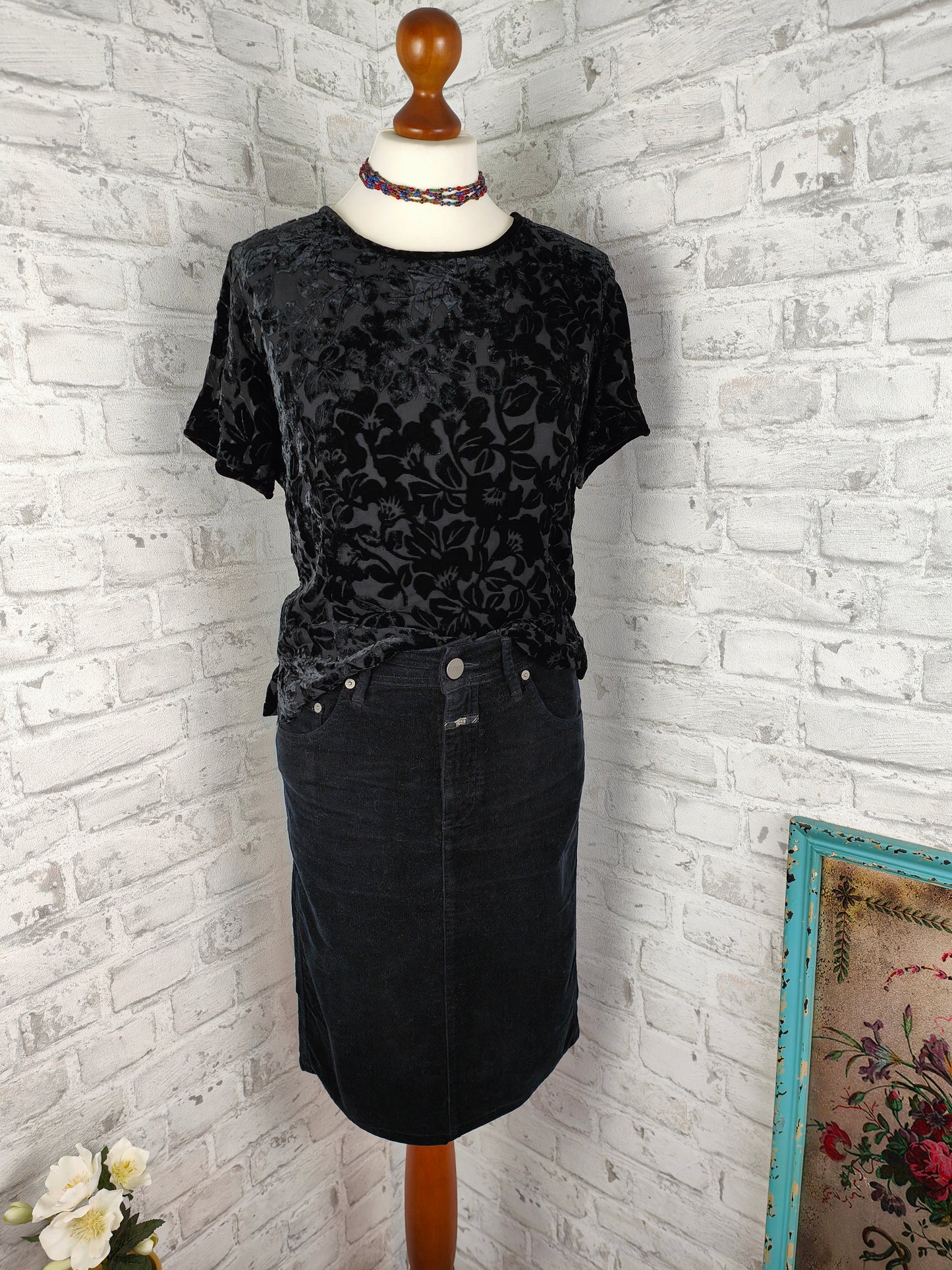 Ensemble 2 pièces jupe en velours jupe en velours noir mini jupe fermée et haut en velours dévoré motif floral haut en velours de soie style gothique festif sombre ensemble de vêtements de combinaison