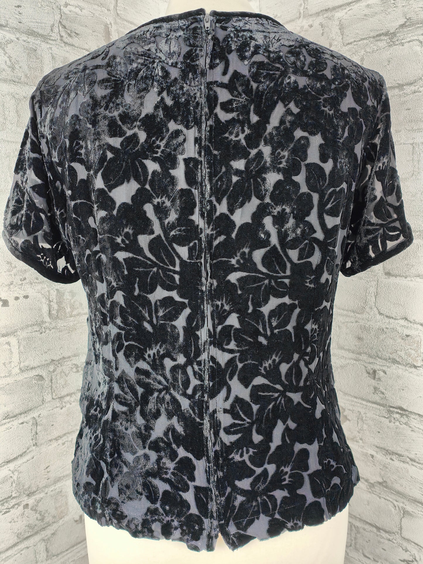 Ensemble 2 pièces jupe en velours jupe en velours noir mini jupe fermée et haut en velours dévoré motif floral haut en velours de soie style gothique festif sombre ensemble de vêtements de combinaison