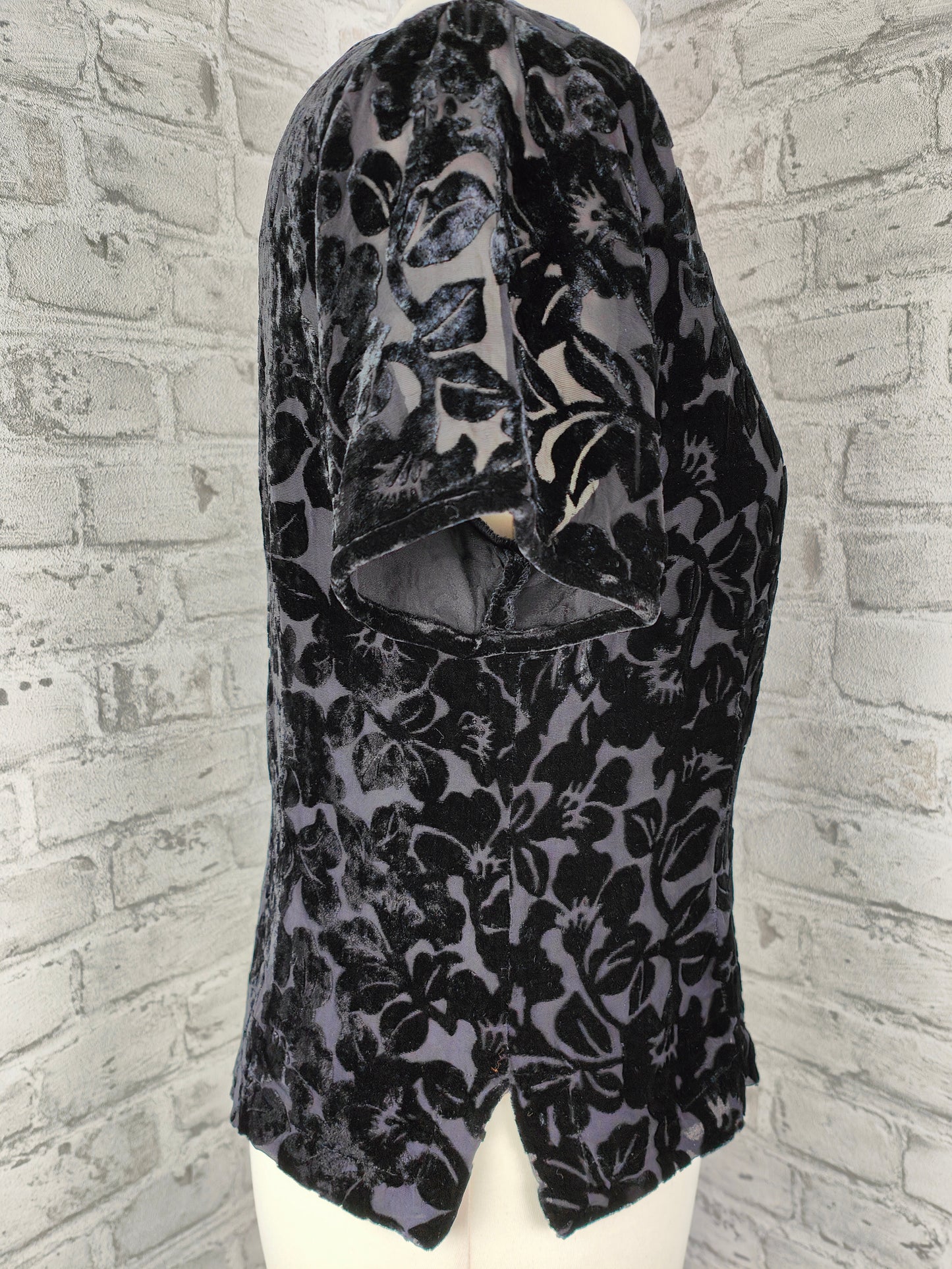 Ensemble 2 pièces jupe en velours jupe en velours noir mini jupe fermée et haut en velours dévoré motif floral haut en velours de soie style gothique festif sombre ensemble de vêtements de combinaison