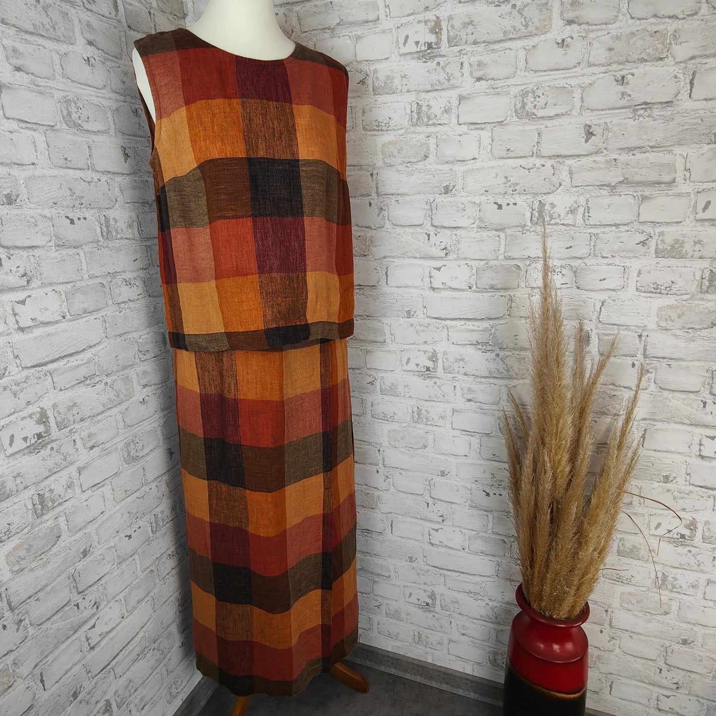Ensemble de vêtements 2 pièces en lin, jupe longue et haut, tons terre de raton laveur, imprimé bloc biologique d'été, sans manches, couleurs d'automne, style bundle
