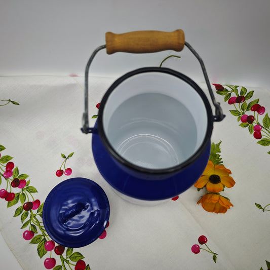 Milk jug blue chamomile enamel vintage decoration planter herb pot handle lid shabby chic country house decoration cottagecore farmcore grannycore