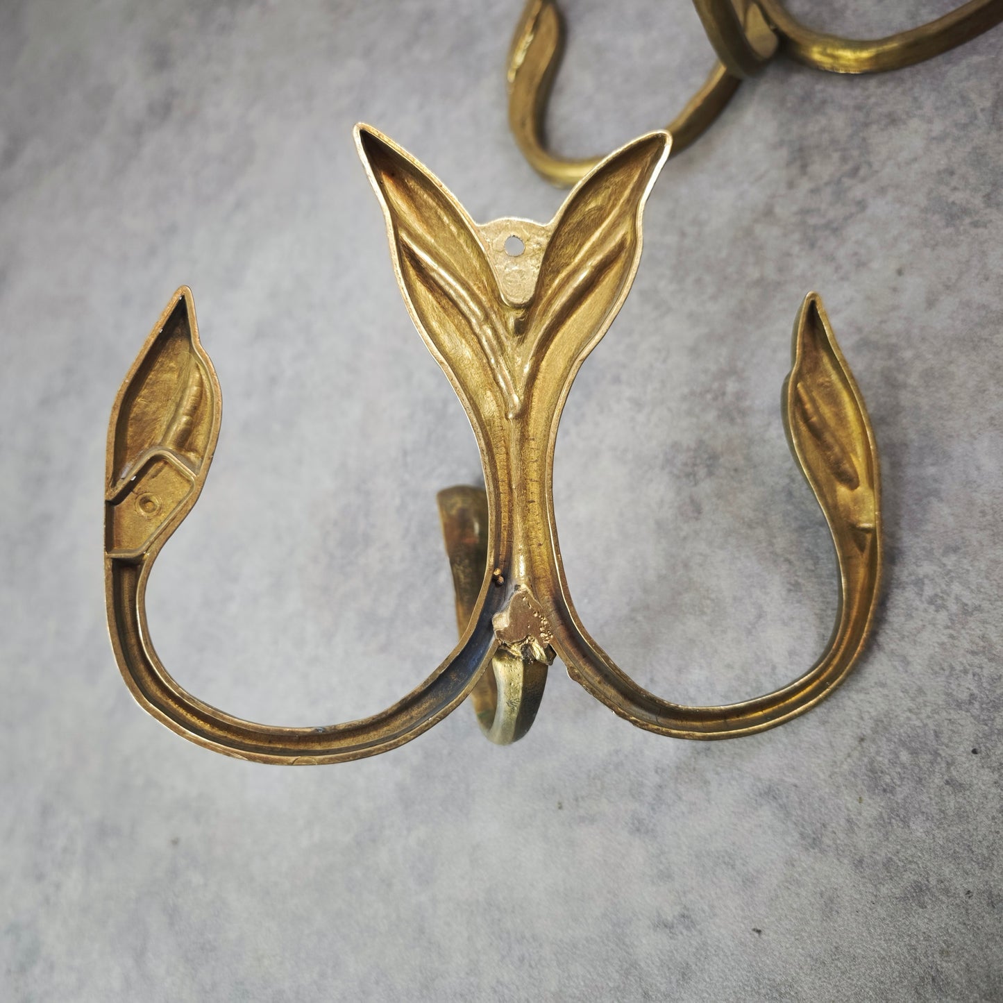 Garderobe Hakenleiste Blätterform Haken Kleiderbügel Kleiderhaken Messing Kleiderleiste vintage Flur Jugendstil Hollywood Regency