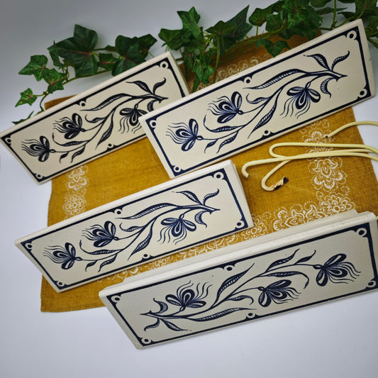 Bay ceramic humidifier for radiators floral pattern white blue room climate heating