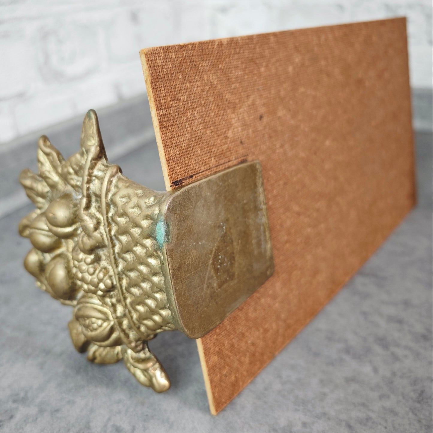 2x Buchstützen Messing Früchtekorb goldfarben massiv gegossen mit Hartfaserplatte 30 cm