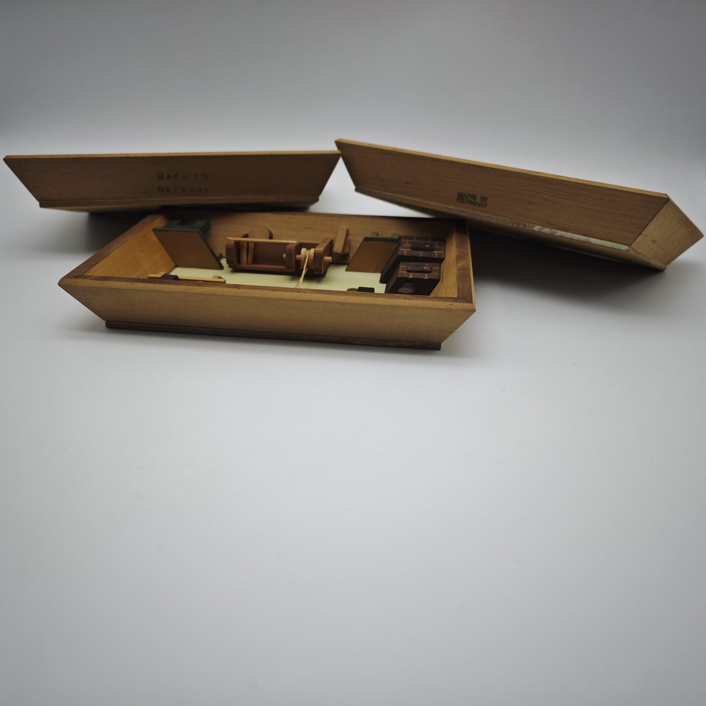 3x Holz Wandbild Diorama Bauernstube Miniatur Alpenstil Handarbeit 19 cm Vintage