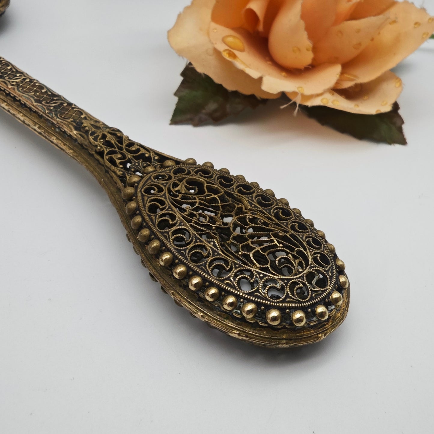 Handspiegel Messing Filigran Facettenschliff Vintage Rosenstickerei 31 cm Vanity