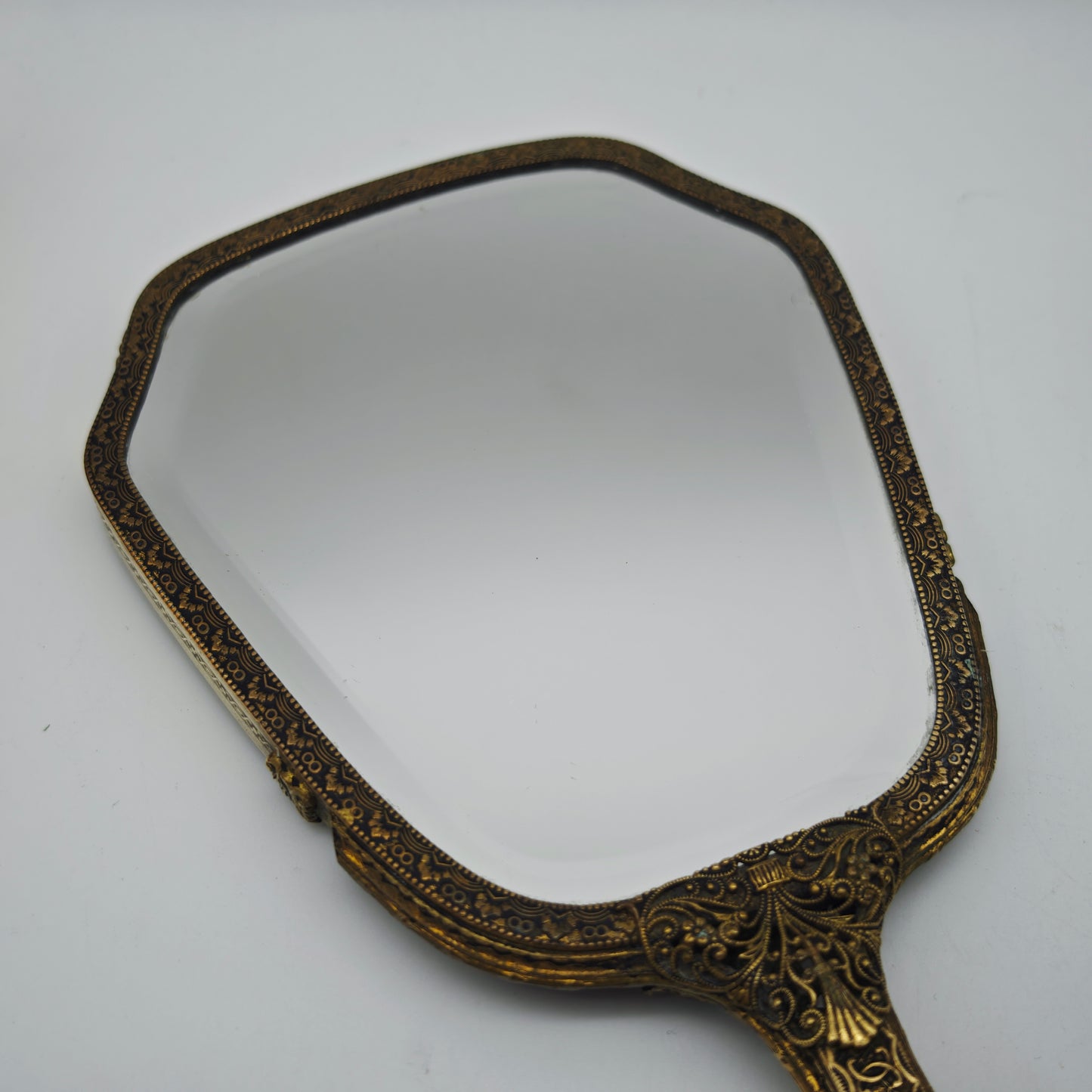Handspiegel Messing Filigran Facettenschliff Vintage Rosenstickerei 31 cm Vanity