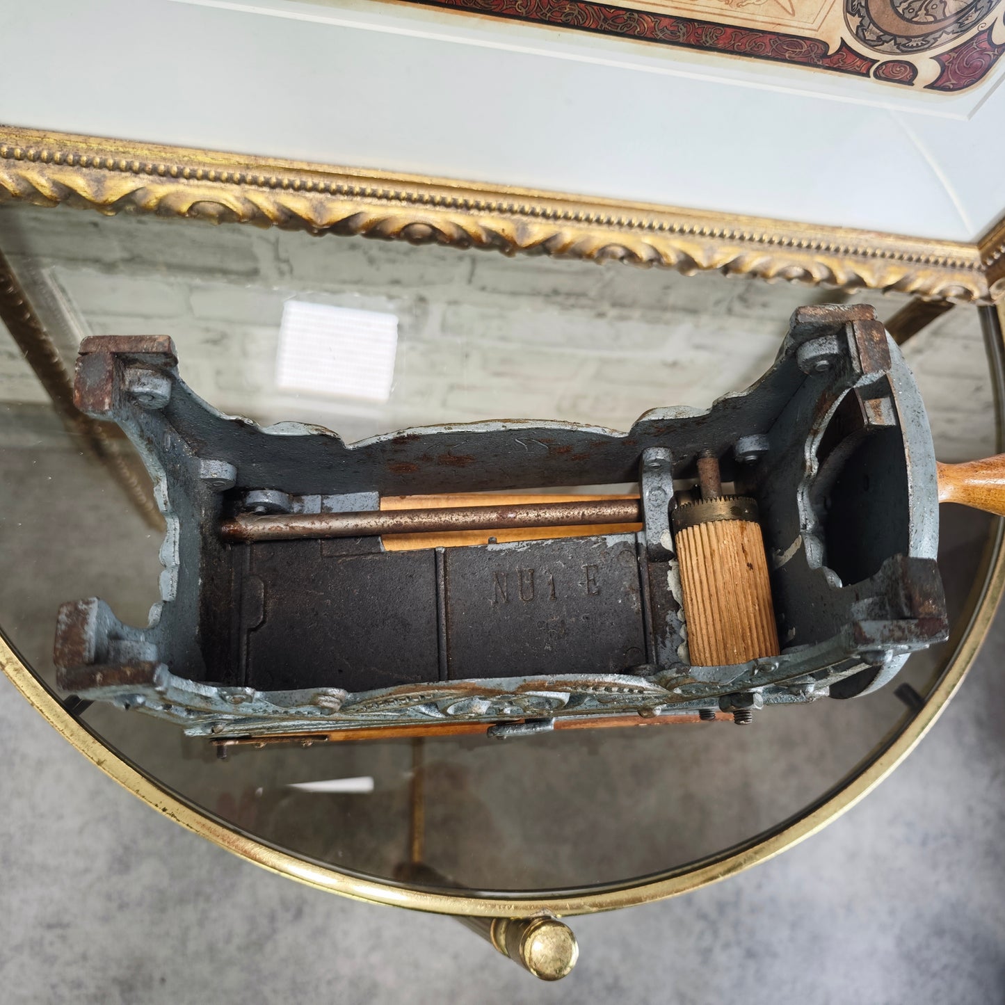 Antiker Tabakschneider Teck 1 Jugendstil Gusseisen Kurbel Tabakschneidemaschine