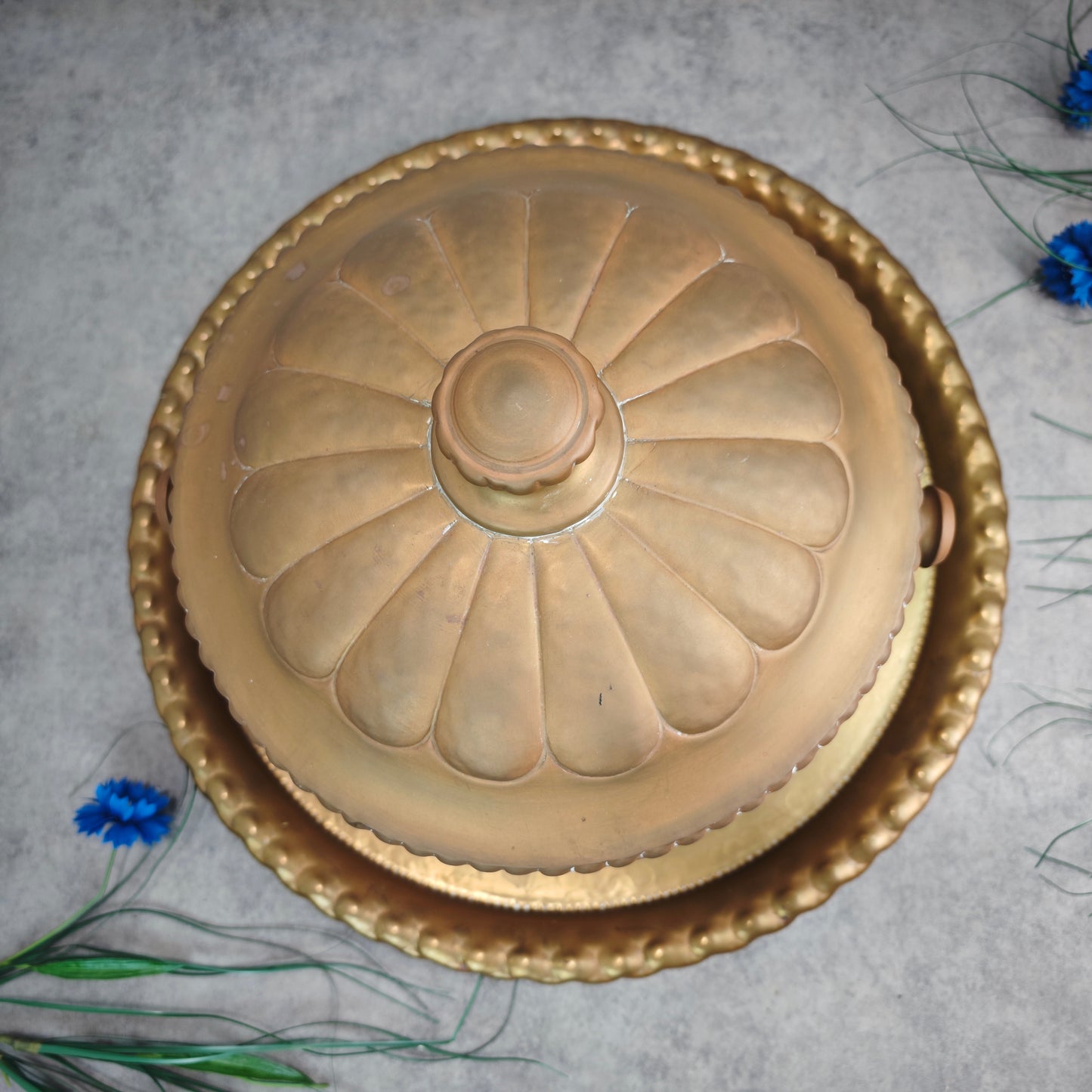 Antiker Bowletopf mit Tablett Messing EG Co. Ø 50 cm Jugendstil Art Deco dekorativ