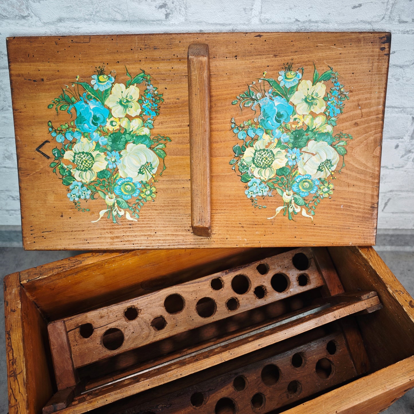 Antike Butterschleuder Holz mit Kurbel und Blumenmotiv Butterfass Landhausdeko Vintage