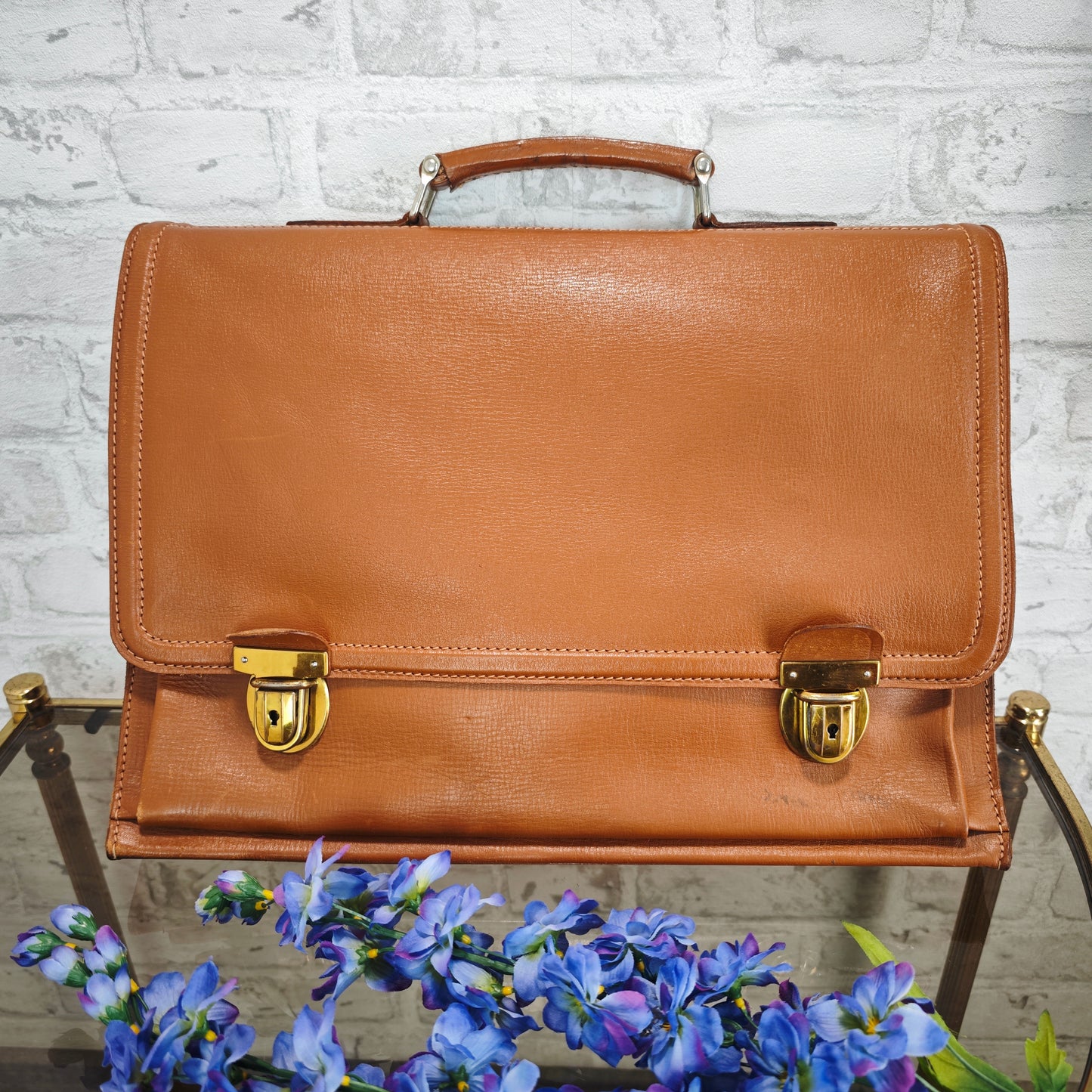 Ledertasche Aktentasche braun Lehrertasche aus Leder mit Messingverschlüssen, Lehrertasche mit drei Innenfächern