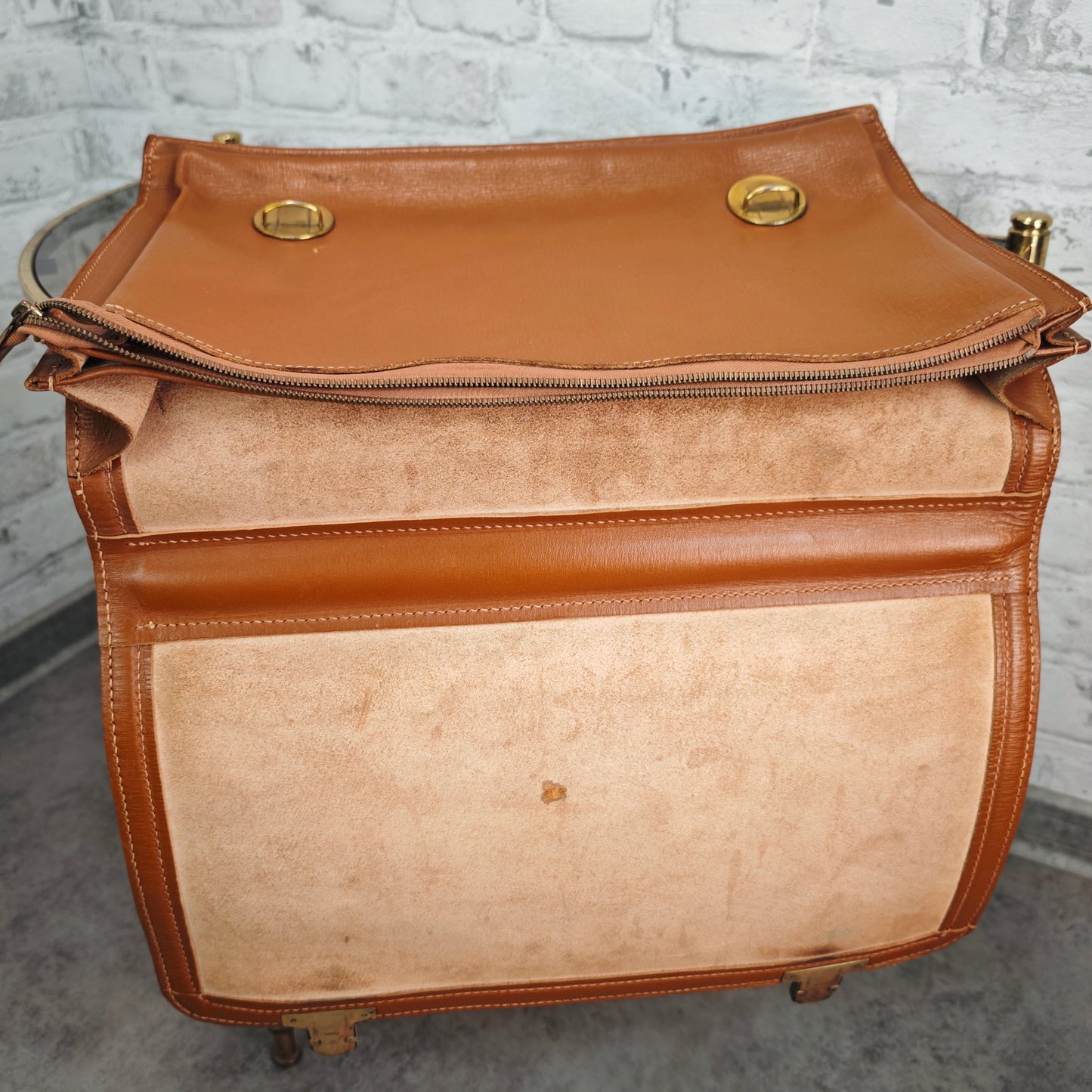 Ledertasche Aktentasche braun Lehrertasche aus Leder mit Messingverschlüssen, Lehrertasche mit drei Innenfächern