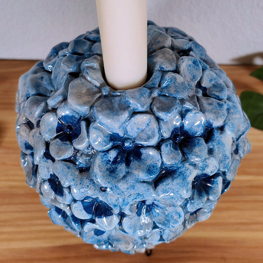Bougeoir hortensia bougeoir boule bleue relief céramique hygge fleur boule fleur décoration hortensia fleur Scandi boho floral hortensia