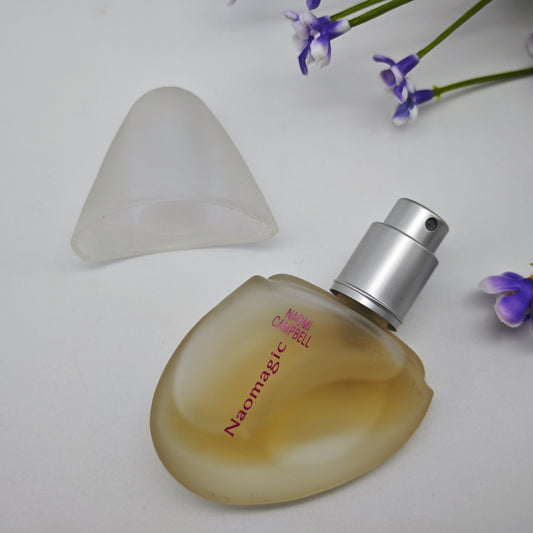 Naomi Campbell Naomagic Eau de Toilette 15 ml Vintage Parfumflakon Glas Sammlerstück Duftklassiker