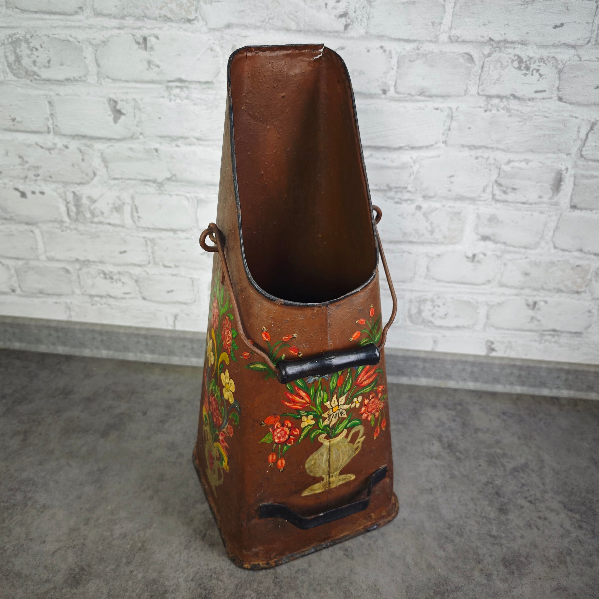 Kohlenschütte Metall braun Bauernmalerei Blumen Landhaus Vintage Schirmständer Deko
