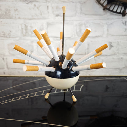 Sputnik Zigarettenhalter Kugel schwarz weiß Tripod Space Age Midcentury 50er Jahre