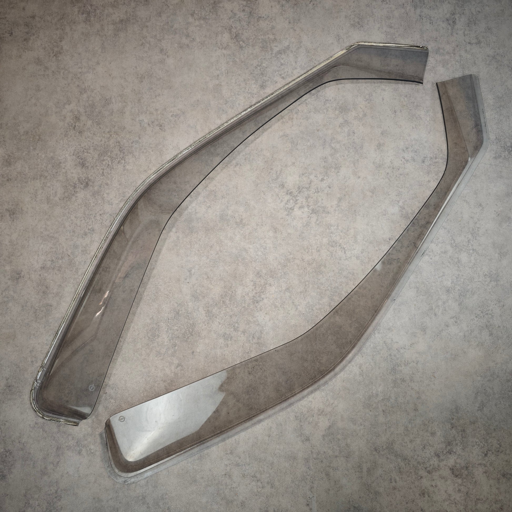 Opel Kadett B Windabweiser Set vorn Plexiglas 1960er Autozubehör Oldtimer Zubehör transparent
