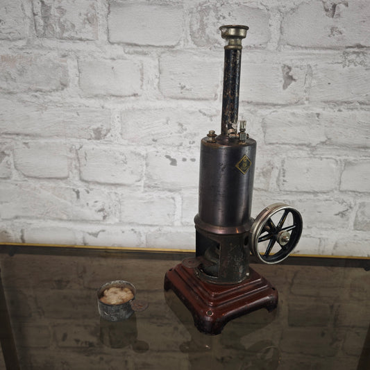 Märklin Dampfmaschine 5½ vertikal 1930er Jahre Württemberg Blech Schwungrad Dampfspielzeug antik Sammlerstück