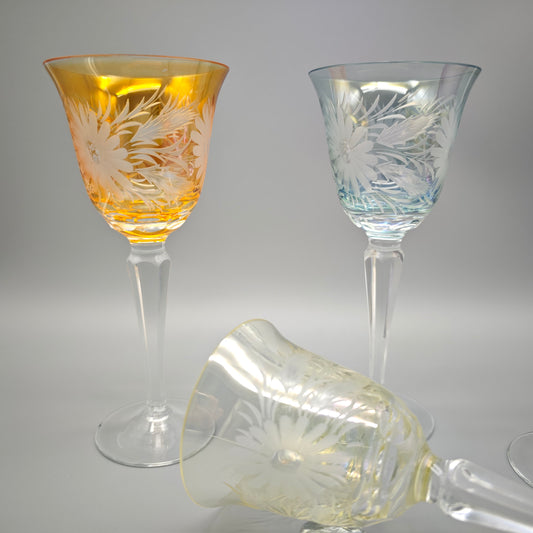 Kristall Weingläser bunt geschliffen 4er Set Blütenschliff 19,5 cm farbiges Trinkglas Colorful Glassware vintage