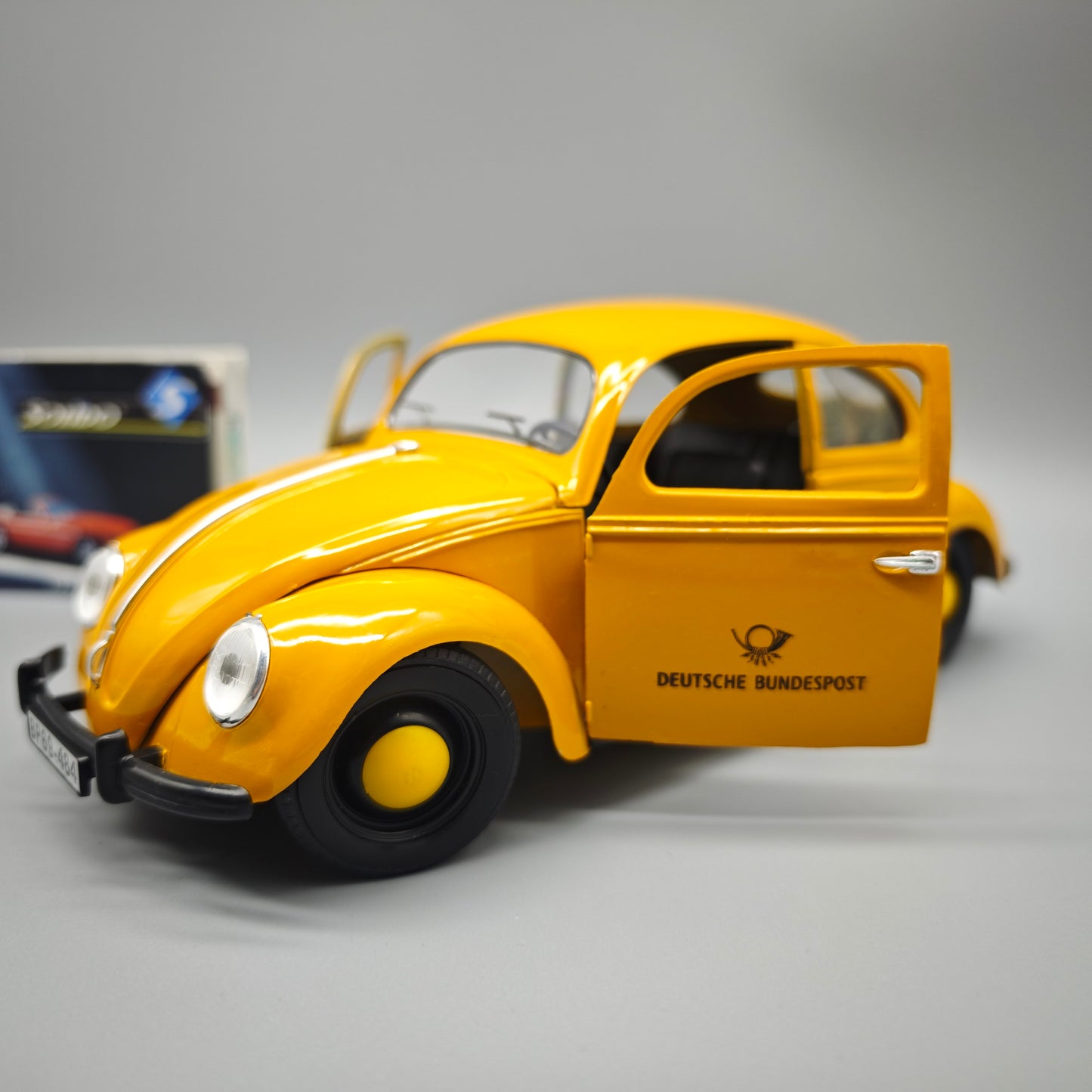 Solido VW Käfer Brezel Deutsche Bundespost gelb 1:17 Modellauto Metall Kunststoff vintage
