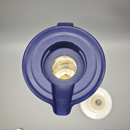 Tupperware Thermowächter 1L Kaffeekanne blau weiß Isolierkanne mit Druckverschluss Kunststoff Vintage Küchenaccessoire