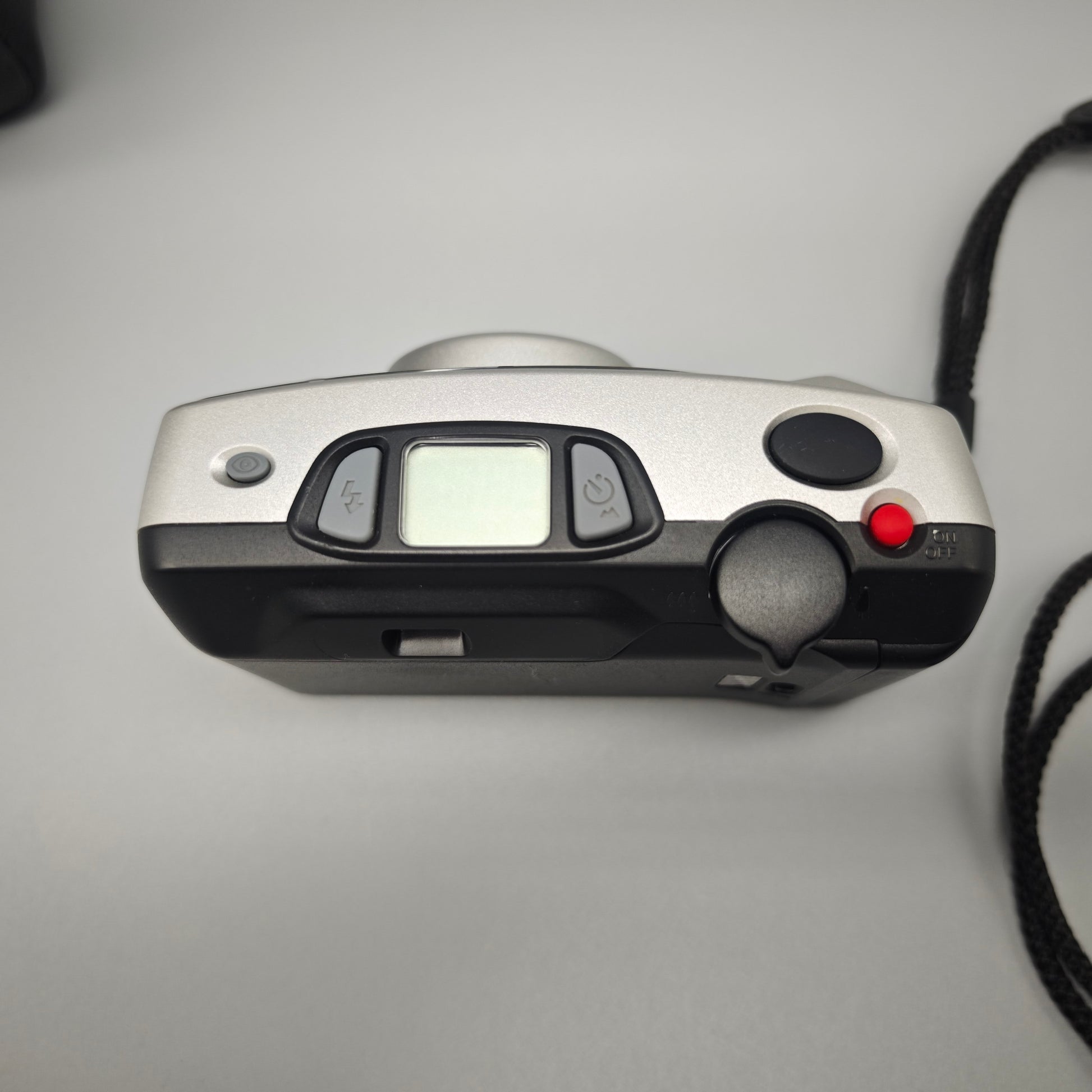 Pentax ESPIO 738G 35mm Analogkamera 38–70 mm Zoom AF mit Tasche Vintage Point-and-Shoot