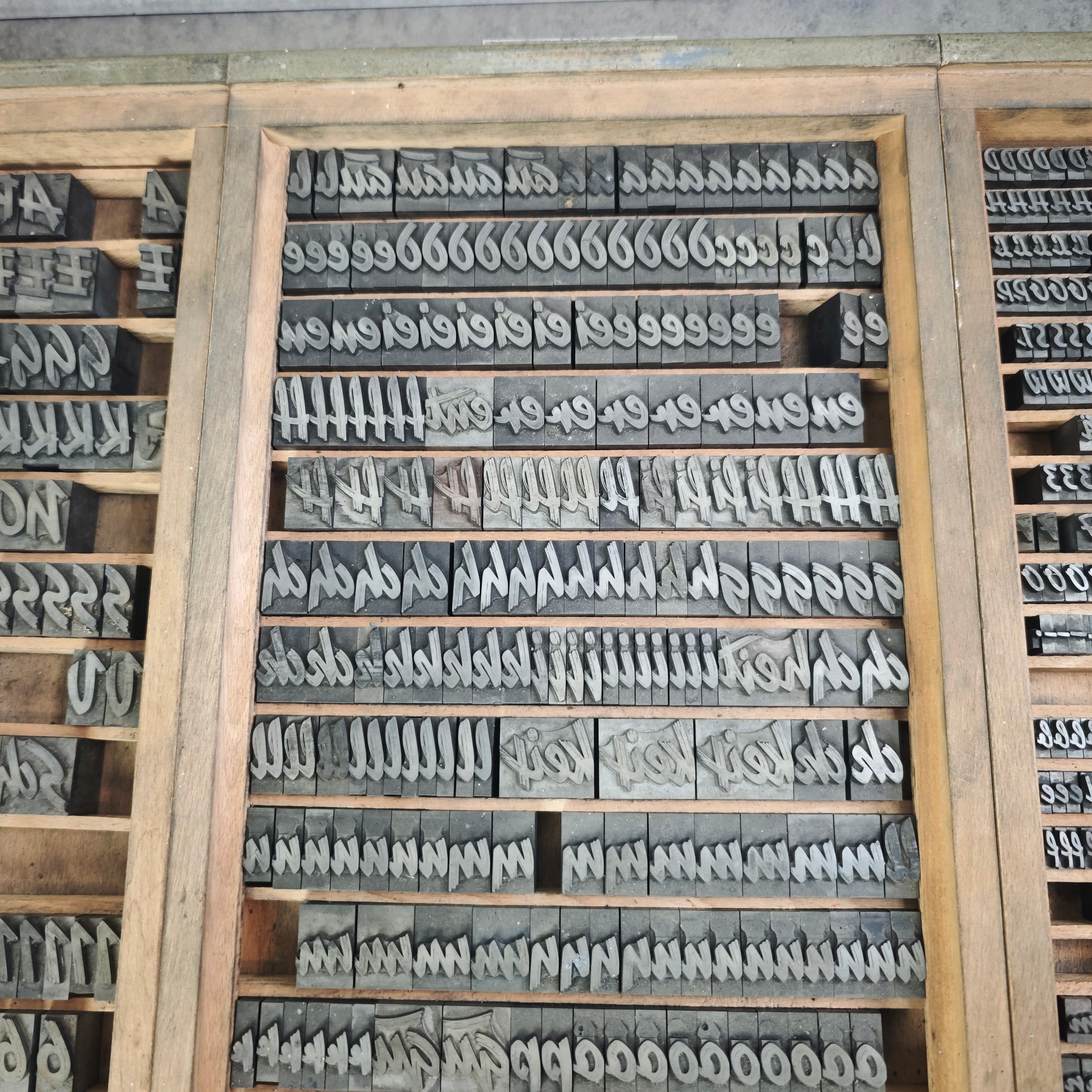 Bleisatz Plakatschrift 72 pt und 36 pt Didot Lettern Buchdrucksatz Brush Buchdruck