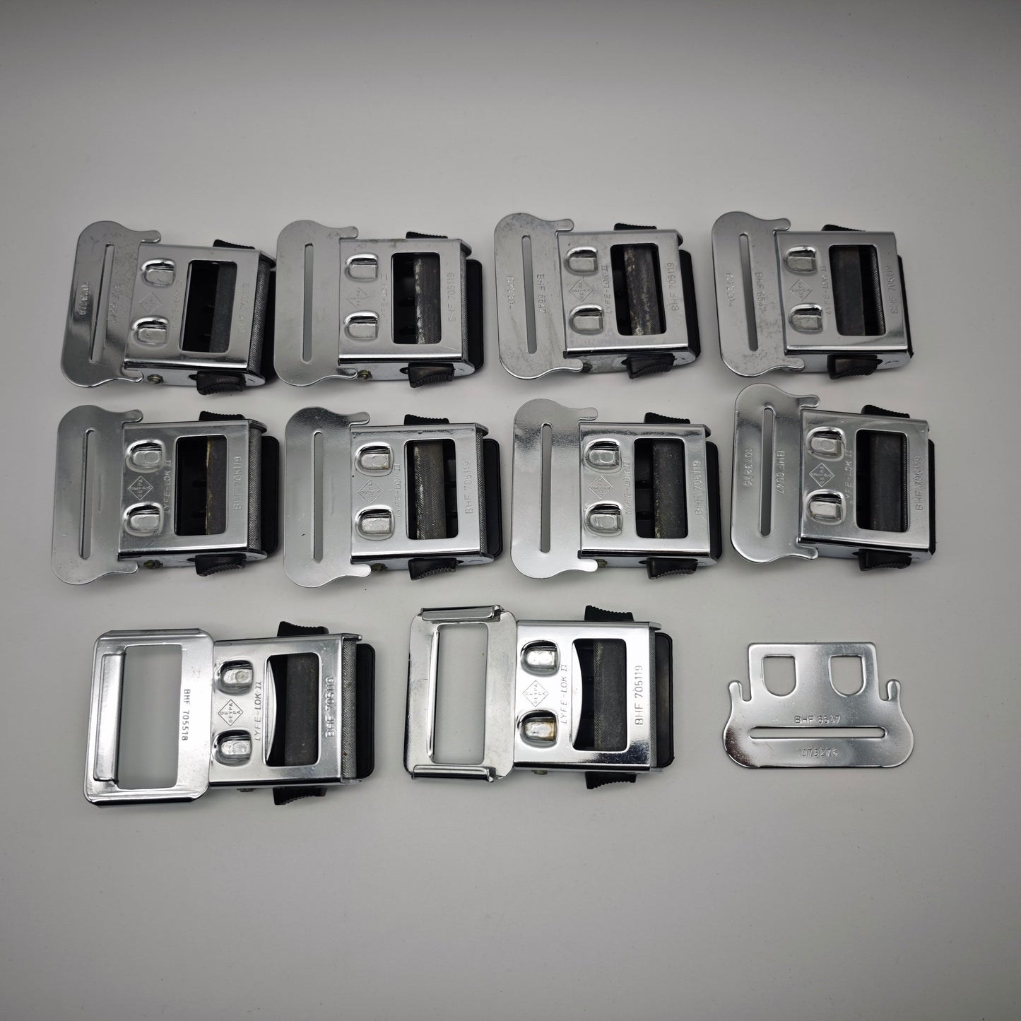 10x Geypa Lyfe Lok II Sicherheitsgurt Verschluss 1960er 1970er Metall Schwarz Oldtimer BHF 705119 Konvolut