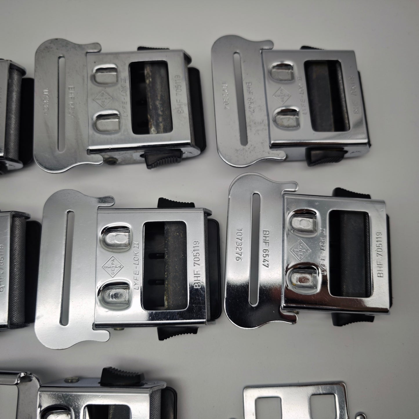 10x Geypa Lyfe Lok II Sicherheitsgurt Verschluss 1960er 1970er Metall Schwarz Oldtimer BHF 705119 Konvolut