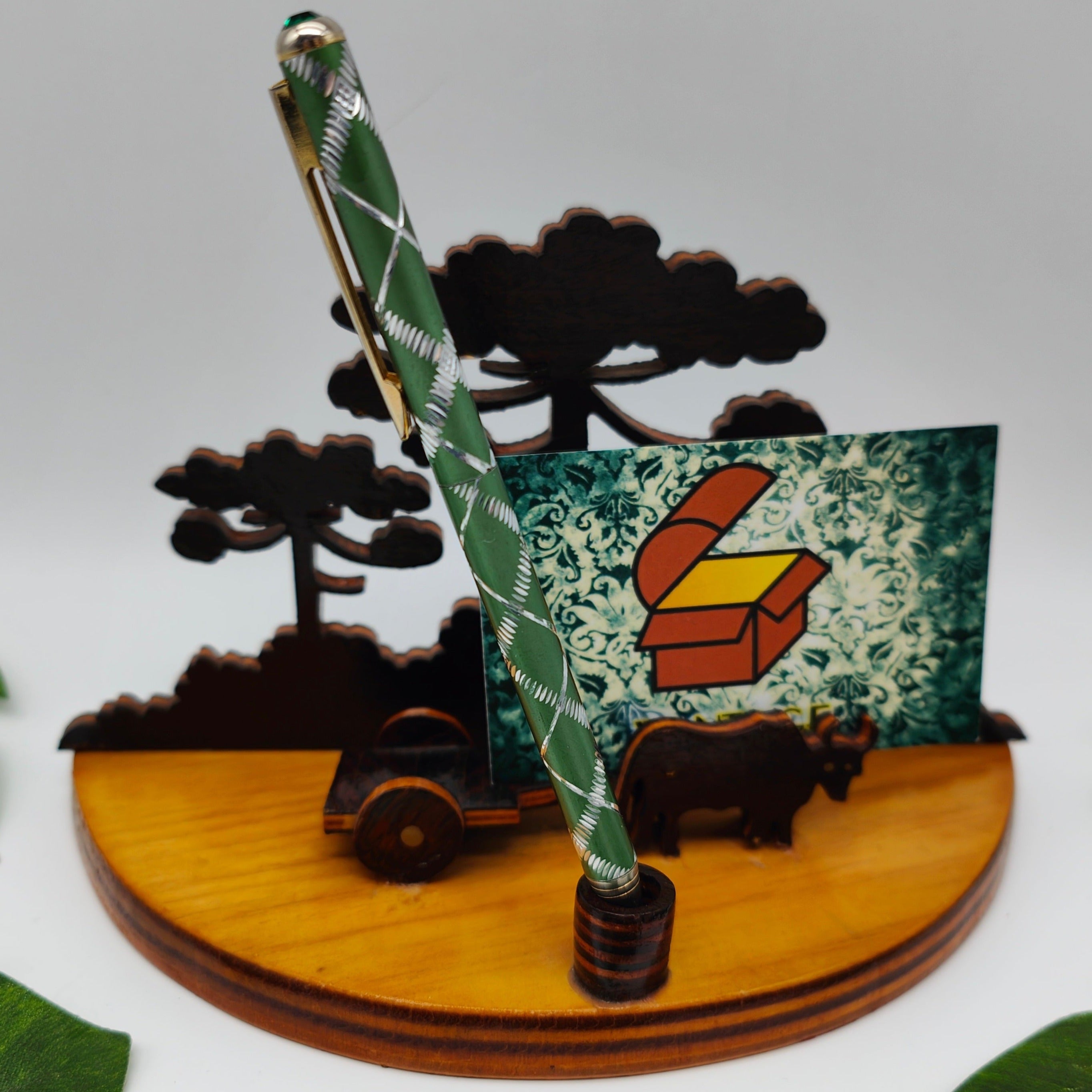 Wackelnde Füße Holzmännchen - Lustige Auto Deko Mit Bewegung Für Armaturenbrett & Schreibtisch