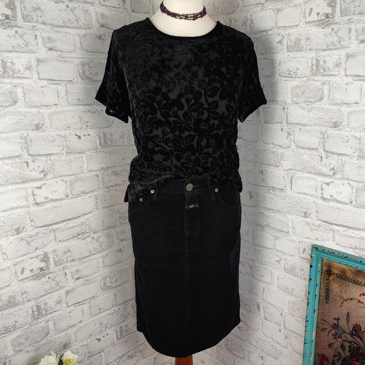 2-teiliges Outfit Set Samt Rock schwarz Velour Samtrock Minirock Closed & Oberteil Ausbrennersamt floral Blumen Muster Seidensamt Top Gothic festlich Dark Style Bundle Kombination Bekleidung