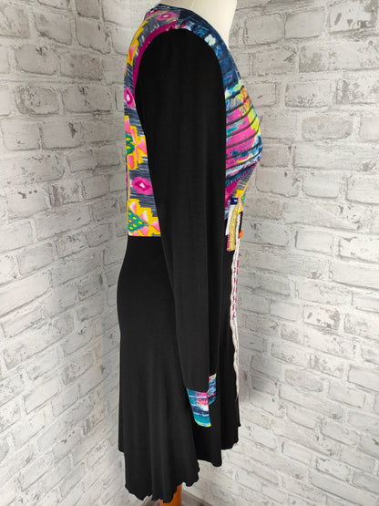 Kleid Dalú privilege Gr. L Boho Ausbrenner Streifen Stiefelkleid lange Ärmel V Ausschnitt grafischer print Kunst Mulitcolor bestickt Borten