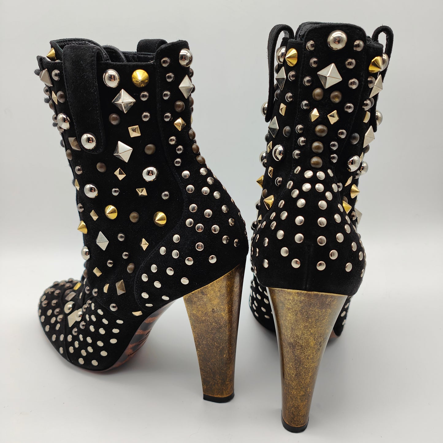 D&G Dolce & Gabbana ankle Boots Gr. 39 Nieten Spikes Absatz schwarz Leder Schnürstiefel Absatz Booties Schuhe