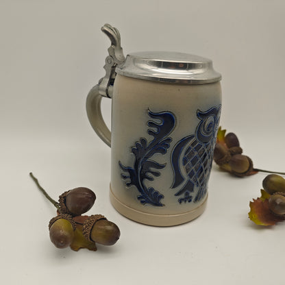 Bierkrug Eule mit Zinndeckel blau Bierstein Steingut Bierhumpen Deckel Merkelbach Salzglasur Oktoberfest Bayern Deutschland Männergeschenk