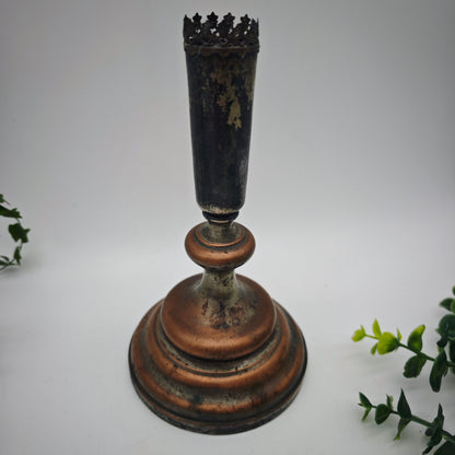 Kerzenhalter Kupfer versilbert antik Metall Gründerzeit sakral Ornamente Lilien Sterne Gothic Hausaltar
