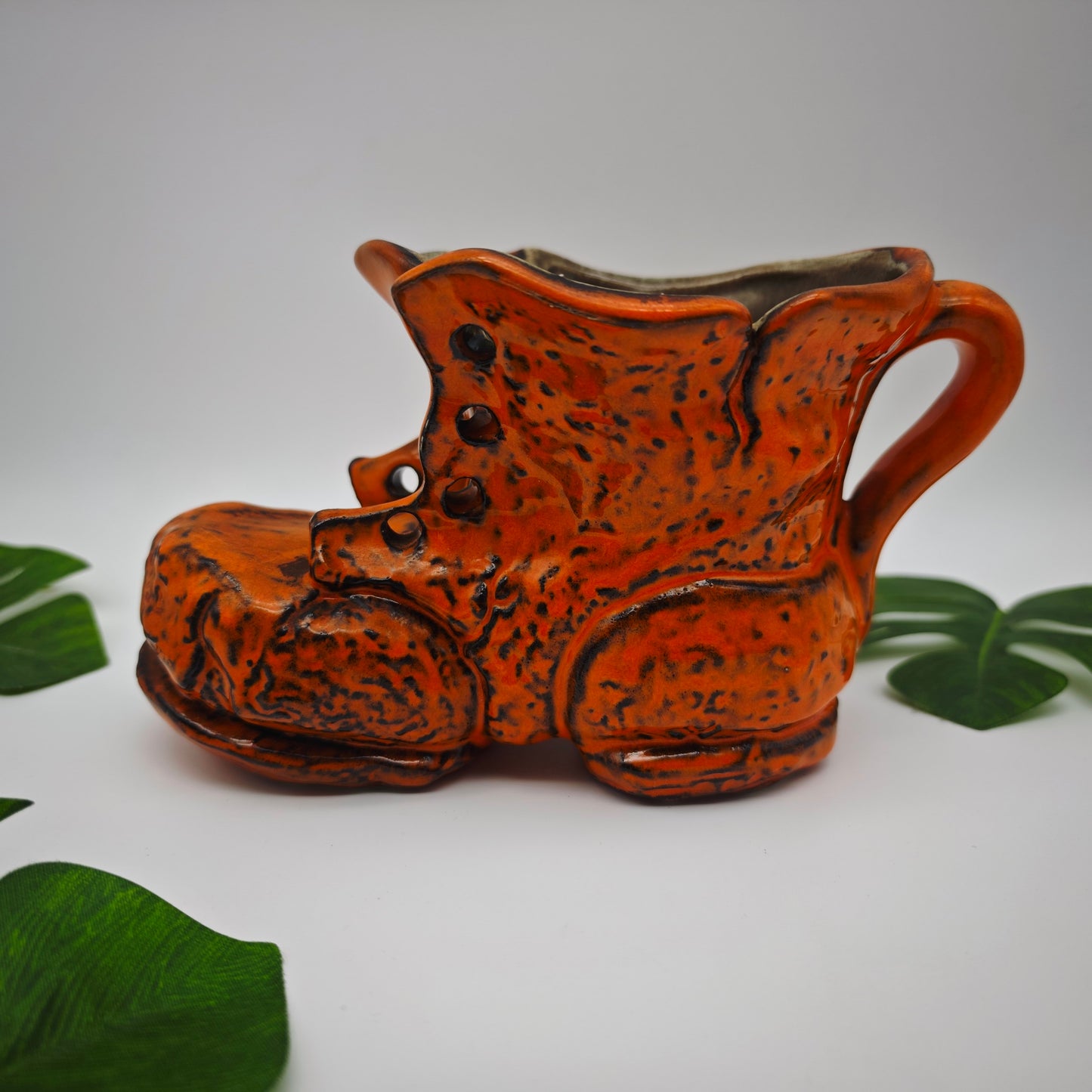 Pflanzgefäß in Schuhform aus Keramik orange Blumen Übertopf Kräutertopf WGP West German Pottery Mid Century space age Fat Lava grannycore