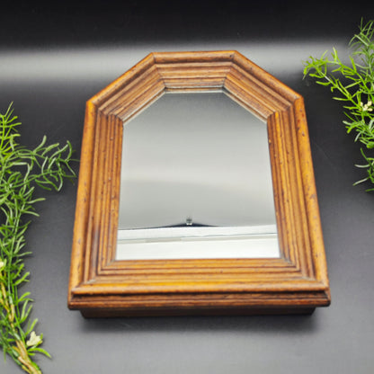 Schlüsselkasten mit Spiegel Holz Sechseck französische Lilien vintage antik Biedermeier Art Deco Academia