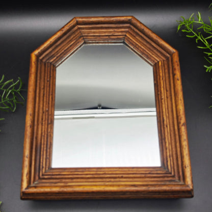 Schlüsselkasten mit Spiegel Holz Sechseck französische Lilien vintage antik Biedermeier Art Deco Academia