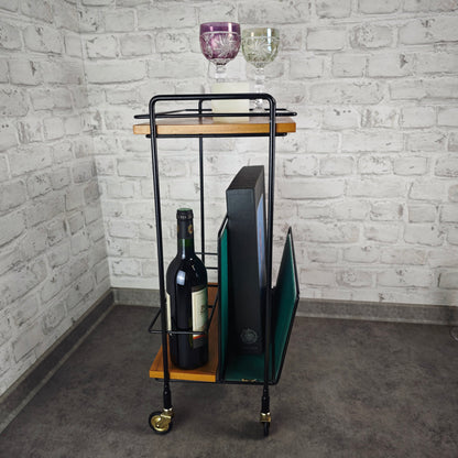 Servierwagen auf Rollen Barwagen Zeitschriftenhalter Flaschenhalter String Era Midcentury grün Schallplattenhalter Beistelltisch auf Rollen