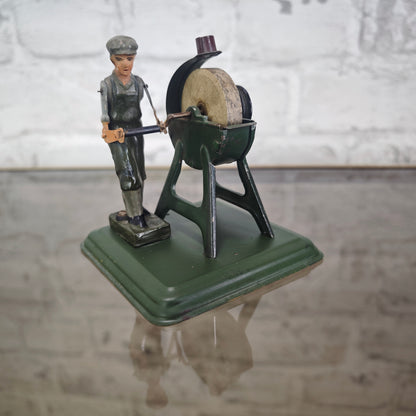 Blechspielzeug Schleifer Schleifmaschine Massefigur antik 8 cm beweglich Deko