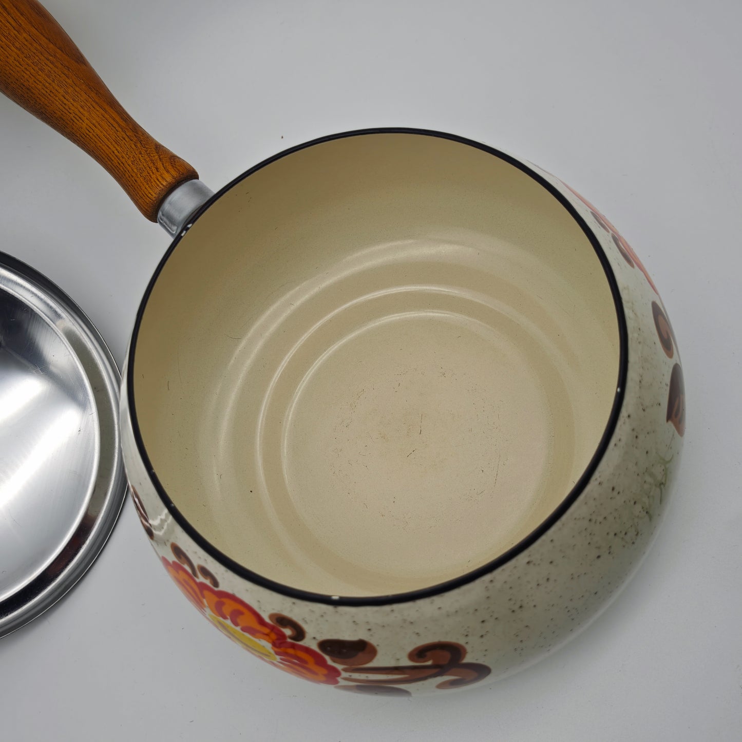Fonduetopf Emaille Vintage 70er Stielkasserolle Blume Holzgriff Retro Küche